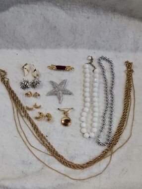 Vintage Monet Mixed Jewelry Bundle Necklaces Earrings Brooches